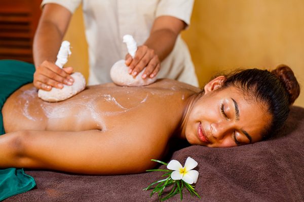 healing-heritage-a-guide-to-sri-lankan-ayurveda-slider-1